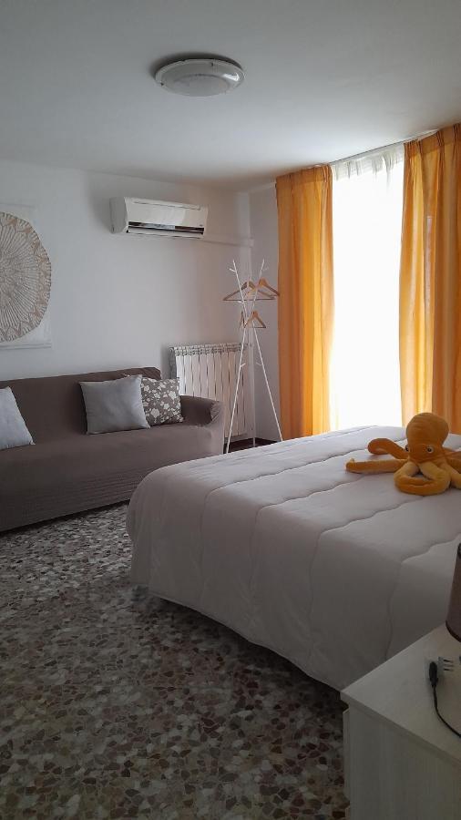 Casa Dei Sospiri Apartment โปลีญาโนอามาเร ภายนอก รูปภาพ